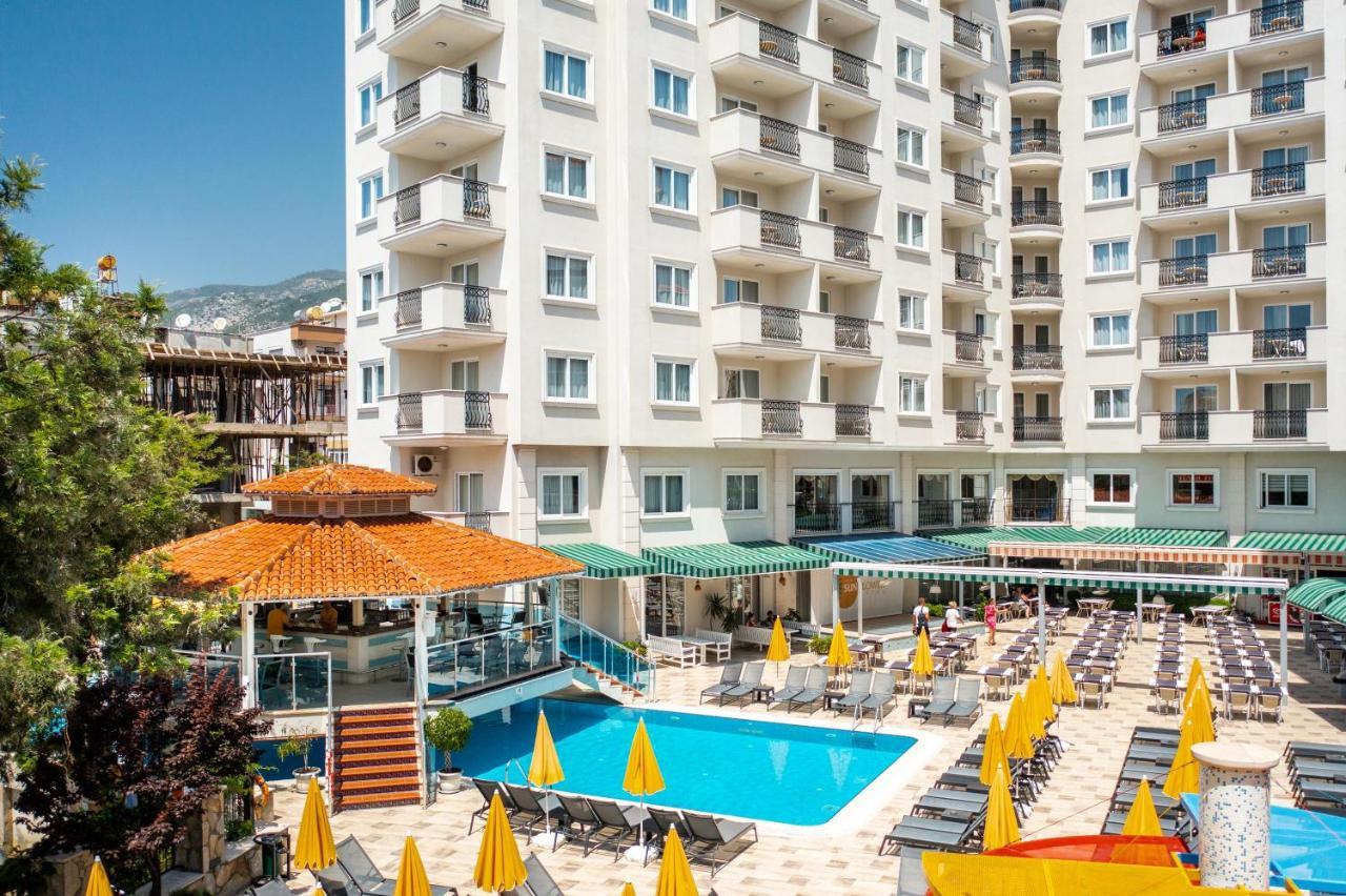 אלאניה Villa Sunflower Hotel מראה חיצוני תמונה