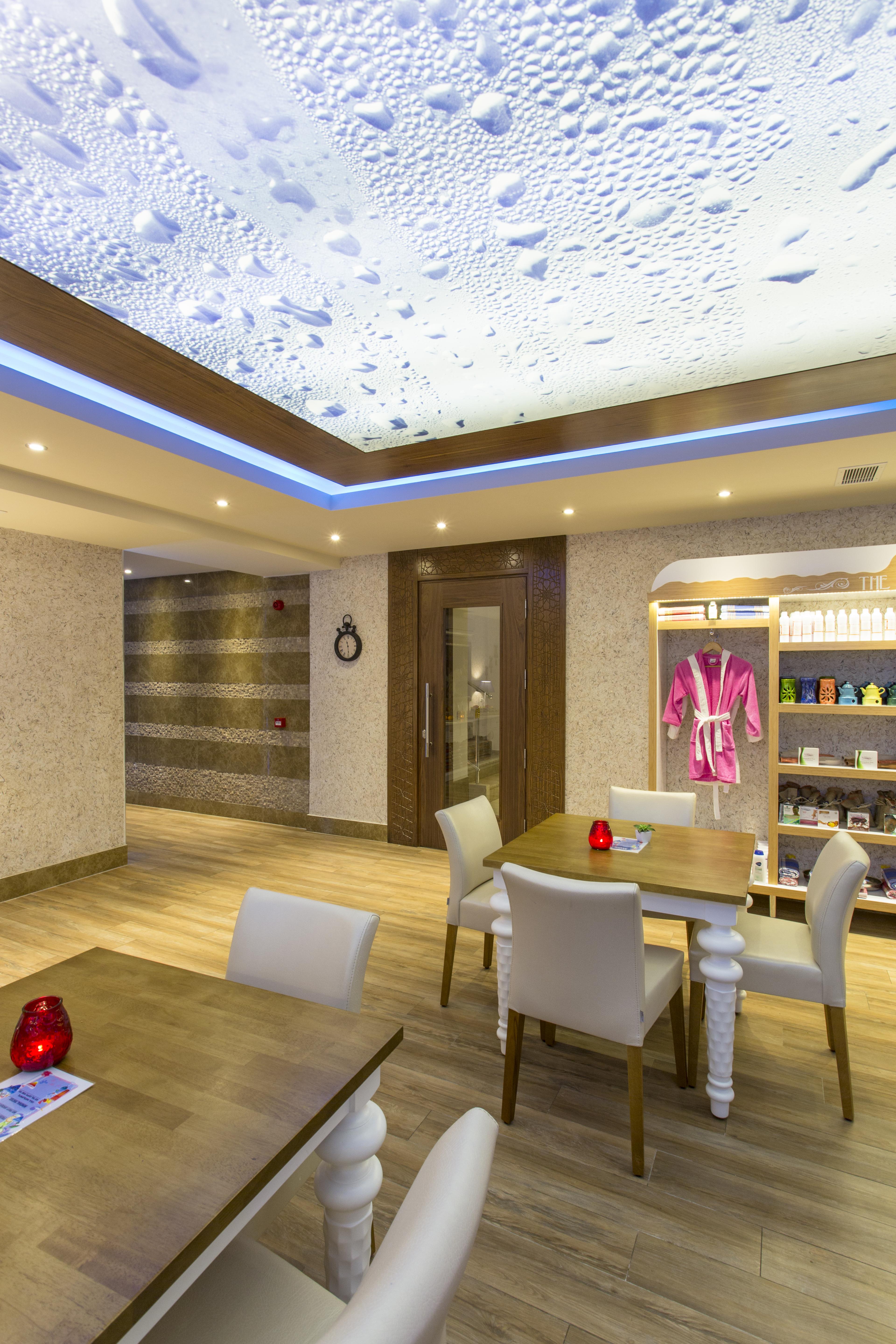 אלאניה Villa Sunflower Hotel מראה חיצוני תמונה