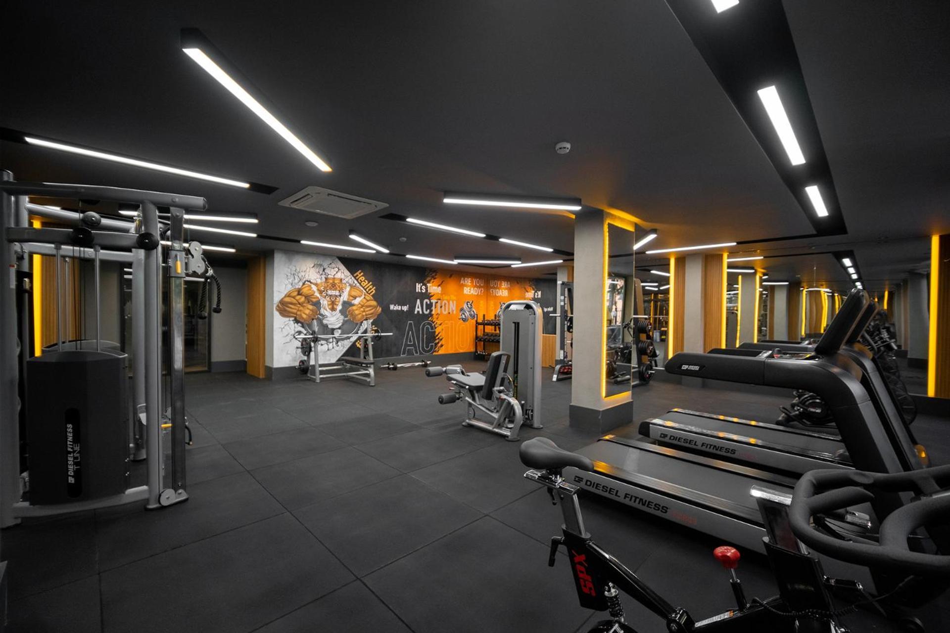 אלאניה Villa Sunflower Hotel מראה חיצוני תמונה